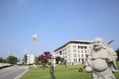 走进历史，感受名人魅力|品味名人雕塑的独特韵味